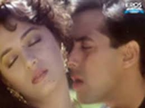 Pehli Baar Mile Hain (Video Song) - Saajan