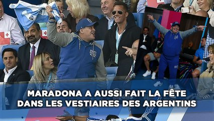 Maradona a aussi fait la fête dans les vestiaires des Argentins