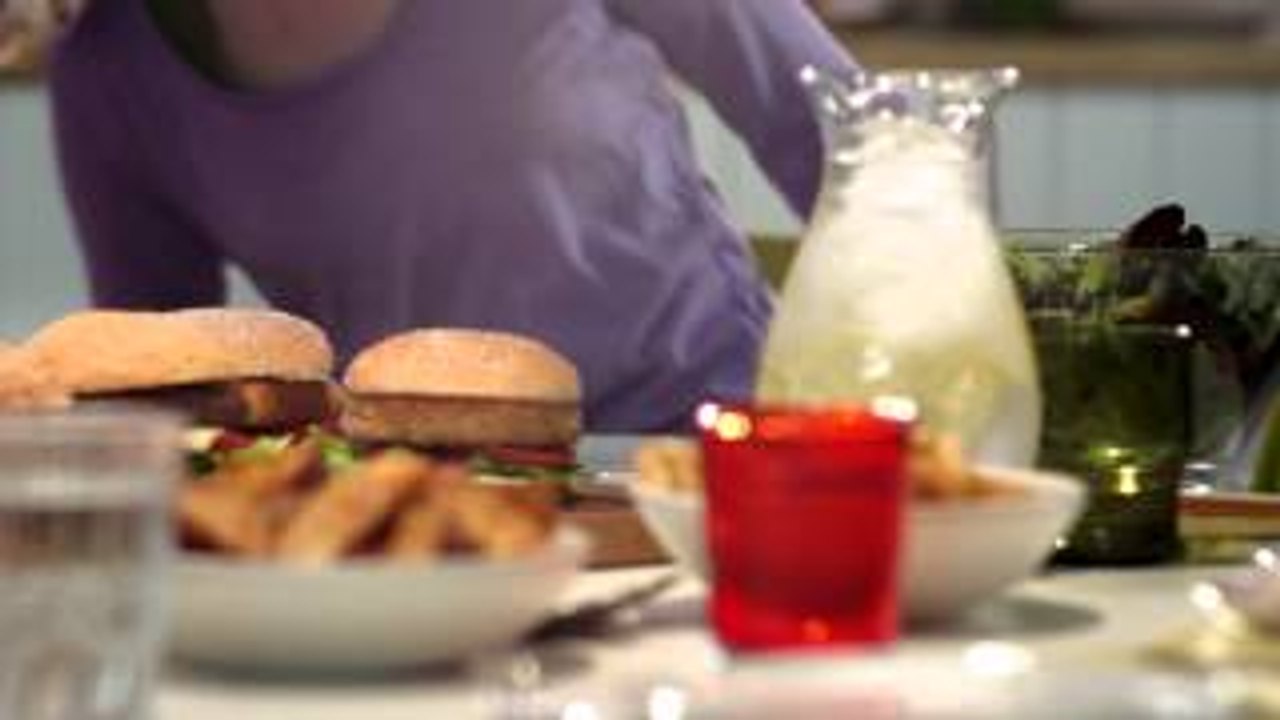 Spot Findus Fish Burger & Veggie Burger