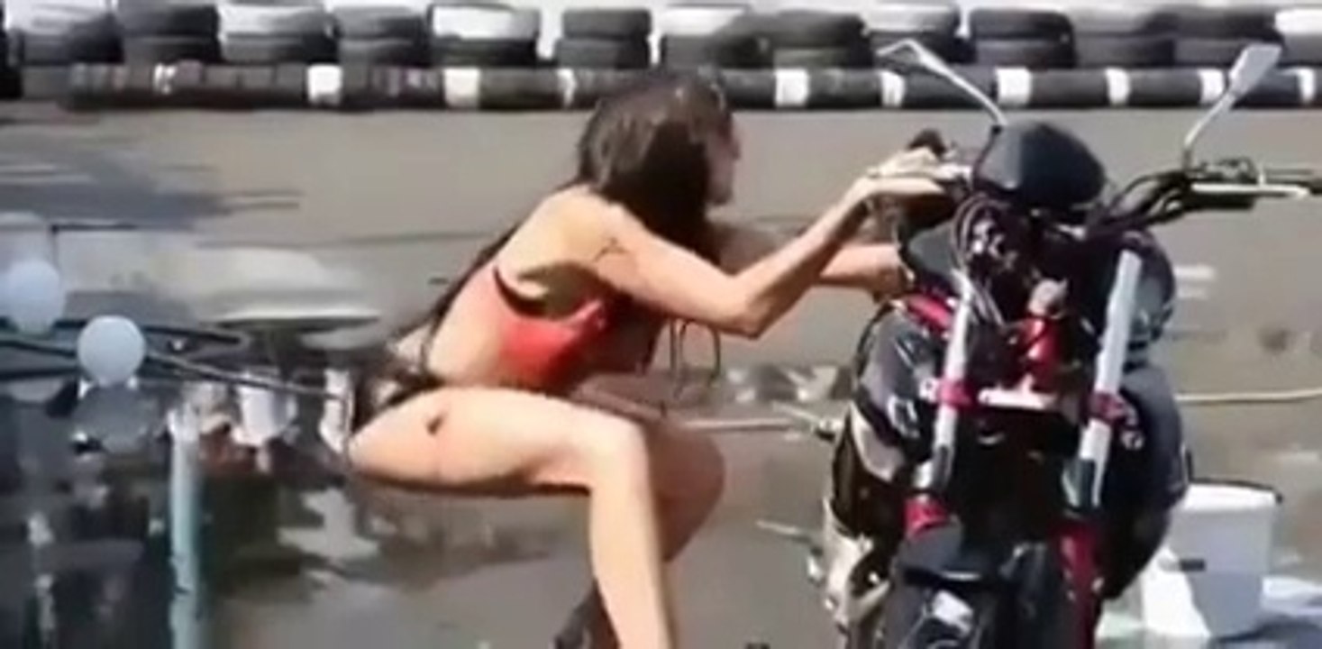 Sexy bike wash FAIL! Best funny video EVER