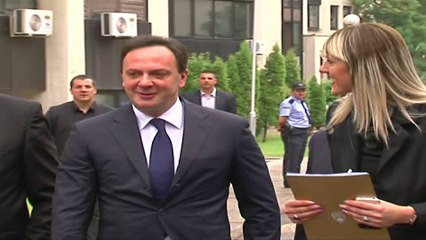 Pasaporta diplomatike e Mijallkovit ‘heshtë’ Ministrinë e jashtme