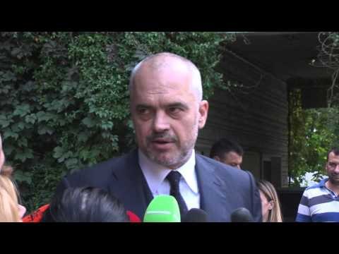 Ndryshime në qeveri? Qetëson Rama: Janë thjesht sajesa