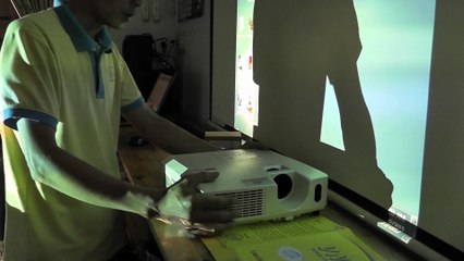 Hướng dẫn thay bóng đèn cho máy chiếu 3M - VNPC