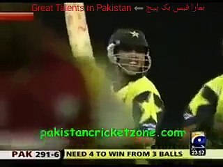 16 needed from 5 balls,,, see what Kamran Akmal  does to win it  for Pakistan