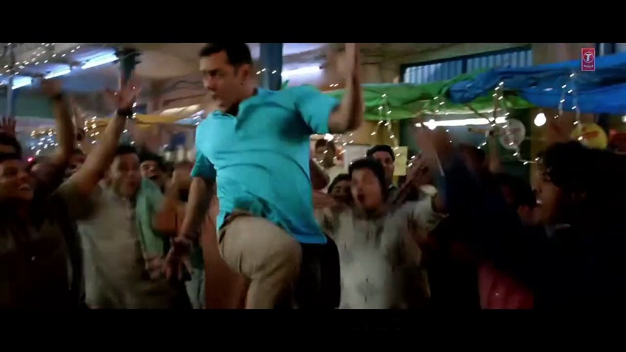 Bajrangi Bhaijaan - Chicken Song (Deutschen Untertitel)