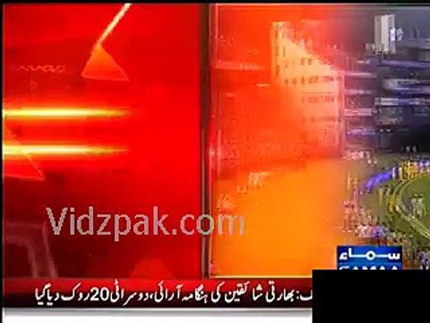 Butthurt Indian crowd Throws bottles in stadium ,India SouthAfrica T-20 match stopped