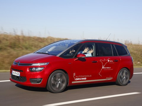 Auto Plus à bord de la voiture autonome PSA