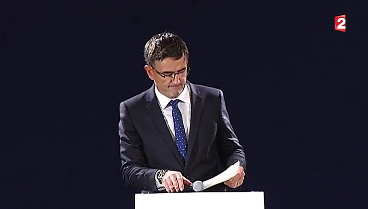 Le DRH d'Air France agressé ne veut pas jeter "l’opprobre sur l'ensemble des salariés"