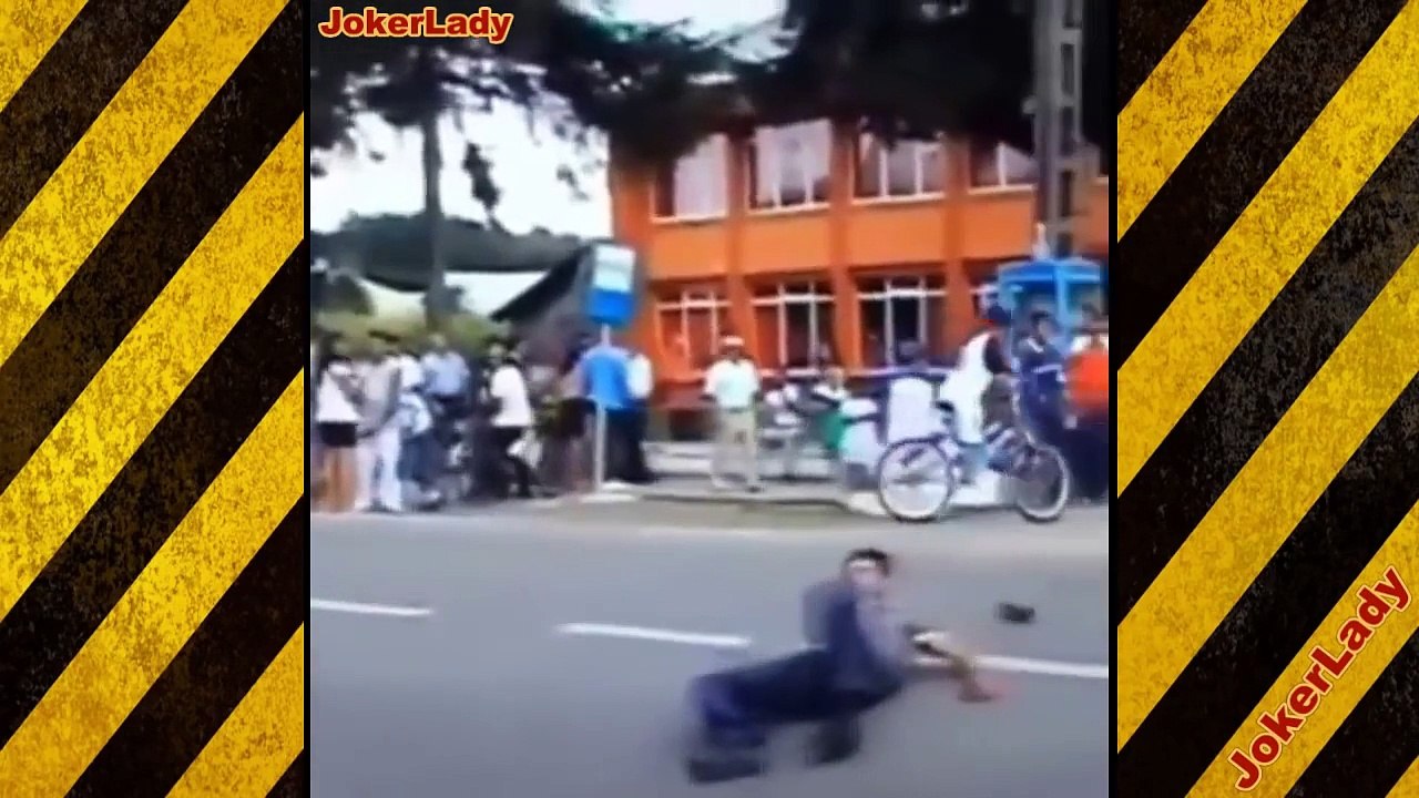 Funny videos 2015 : Impossible try not to laugh challenge