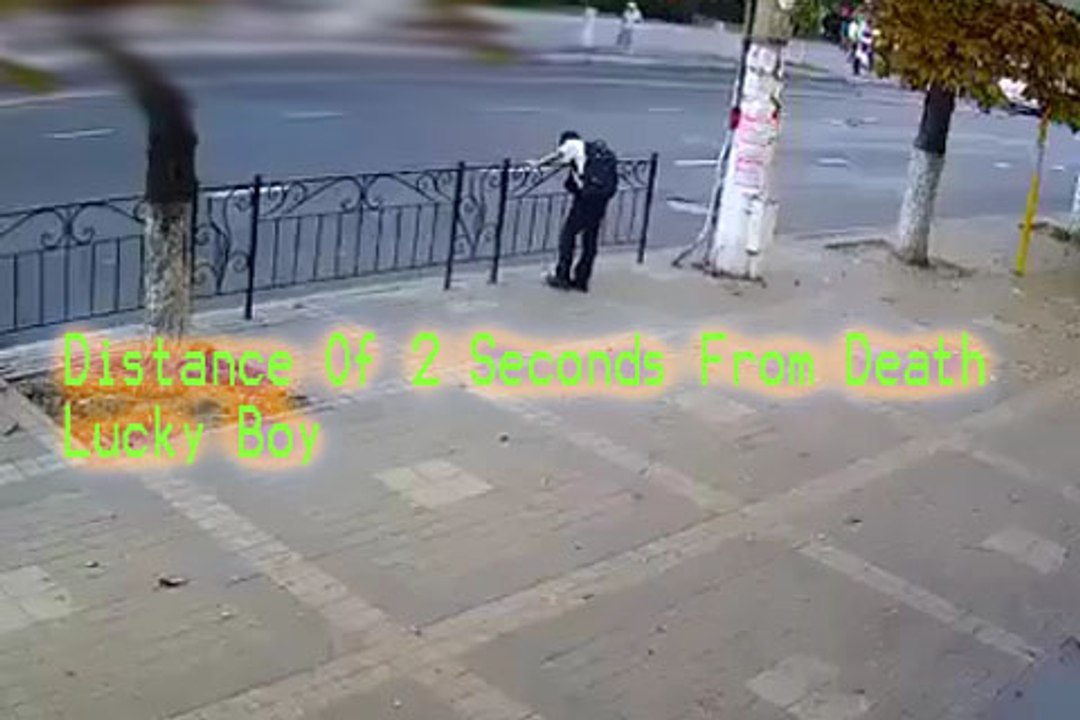 Distance Of 2 Seconds From Death_Lucky Boy