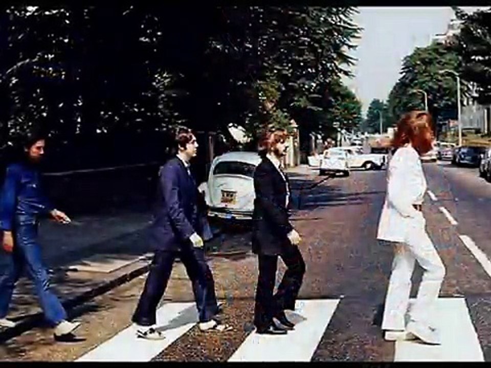 The_Beatles_-_Sun_King__Mr._Mustard__Polythene_Pam__Bathroom_Window_-_Lyrics