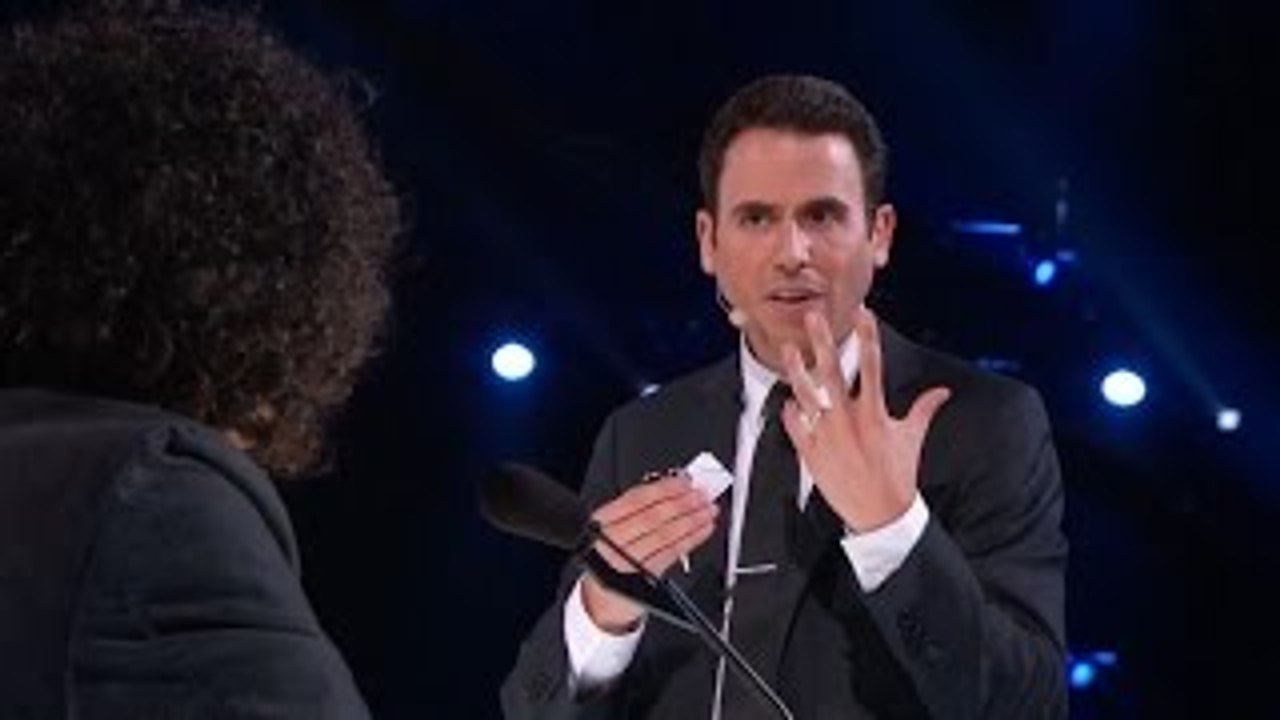 Americas Got Talent 2015 S10E10 Judge Cuts - Oz Pearlman Mentalist