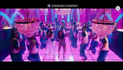 Jugni Peeke Tight Hai HD Video Song - Kis Kisko Pyaar Karoon [2015]