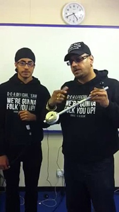 Live TUMBI & BEAT BOX JAM - DEA Dhol Team ( Indi Soor & Harman Bahra )