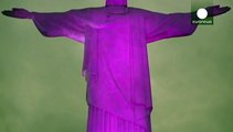 Brasil: Cristo redentor cor-de-rosa