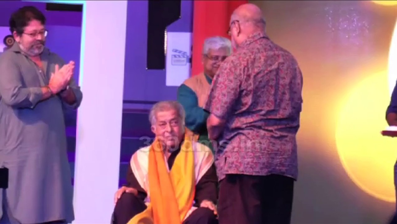 Shashi Kapoor Gets Lifetime Achievement Honour | Kunal Kapoor, Gulshan Grover, Amy Jackson