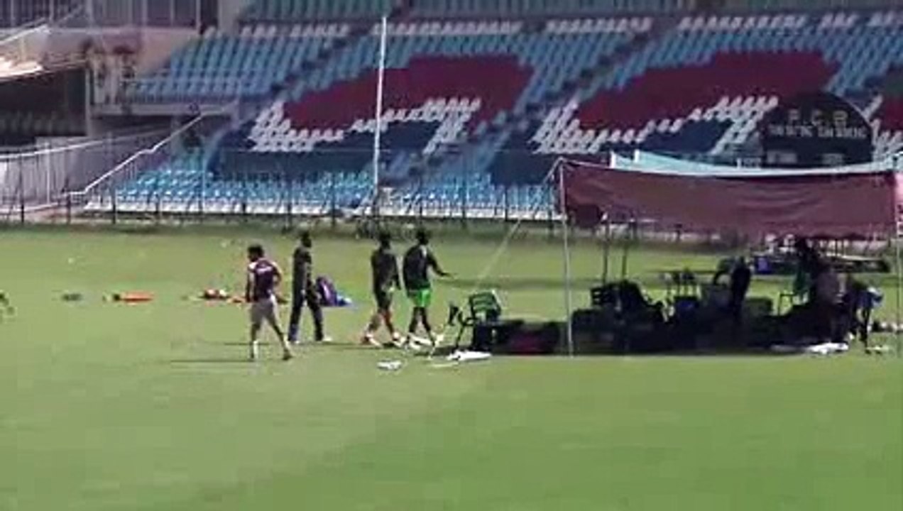 Pakistan captain Misbah-ul-Haq considering Test retirement - Misbah intends to retire after series against England in UAE