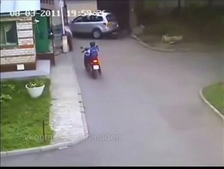 ДЕВЧОНКИ ЗА РУЛЁМ! ЭТО НАДО ВИДЕТЬ!