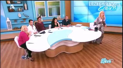 Μενεγάκη σε τηλεθεάτρια Για να με βλέπετε εδώ καλά είμαι