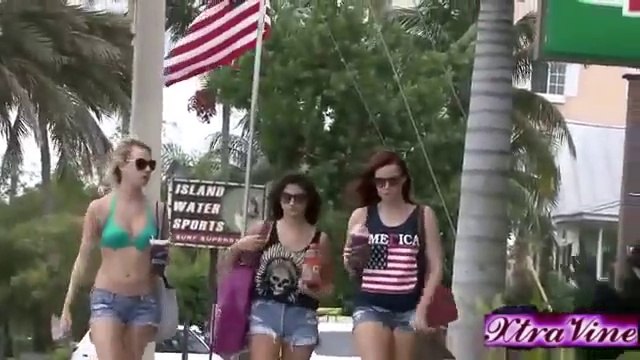 Funny-Pranks -Pranks-2015 -Funny-Videos -Funny-Fails -Funny-Pepole -Funny-Videos