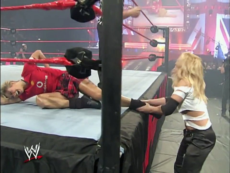 Catcheuses riches WWE : Stacy Keibler