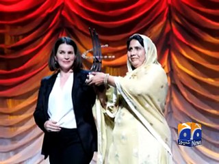 Female activist fights bonded labour in Pakistan