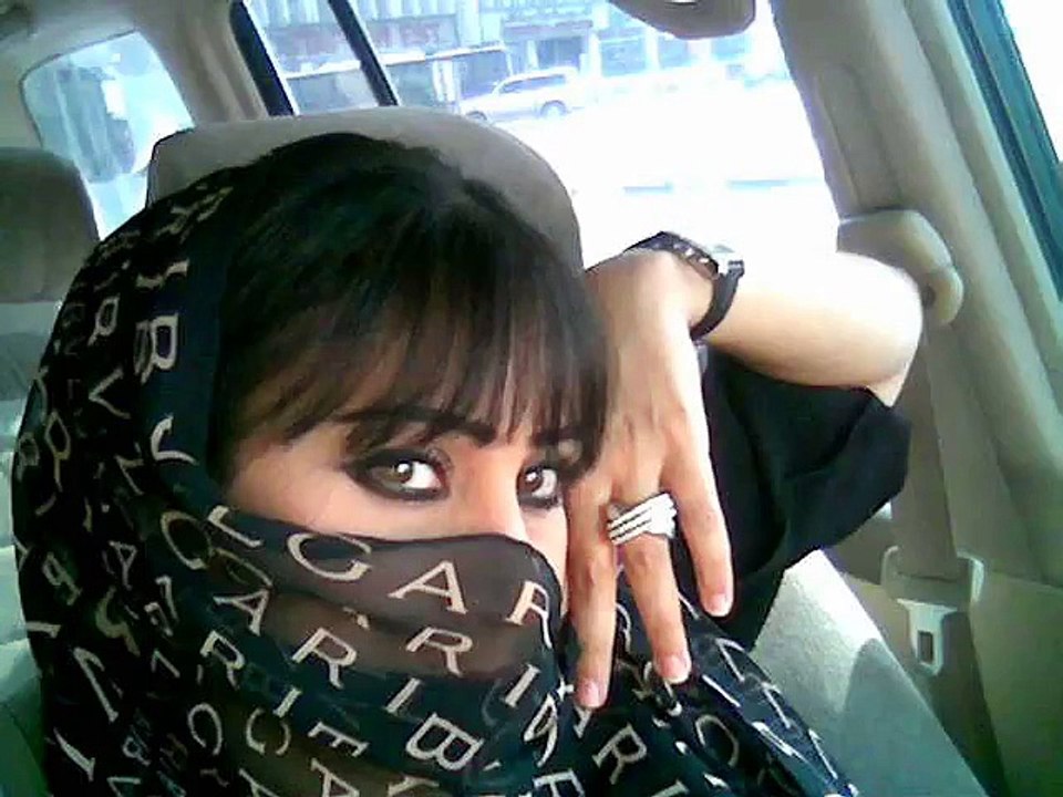 Za`~~Che~~~Po~~~Toro~~By~~~Naqab