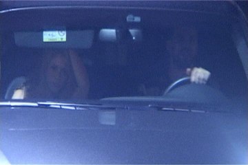 Shakira y Piqué, disfrutan del concierto de U2