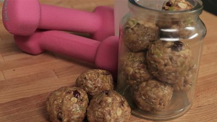 We Heart Food: Cranberry and Pecan Energy Bites
