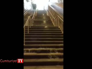 İstanbul Metrosu'nu sel bastı