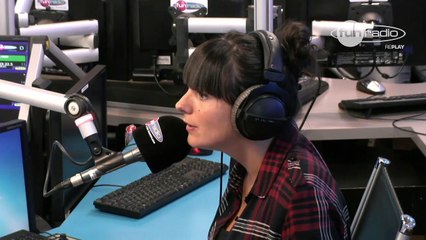 Mamie chaudasse Pourquoi tu m'appelles - Marion et Anne-so