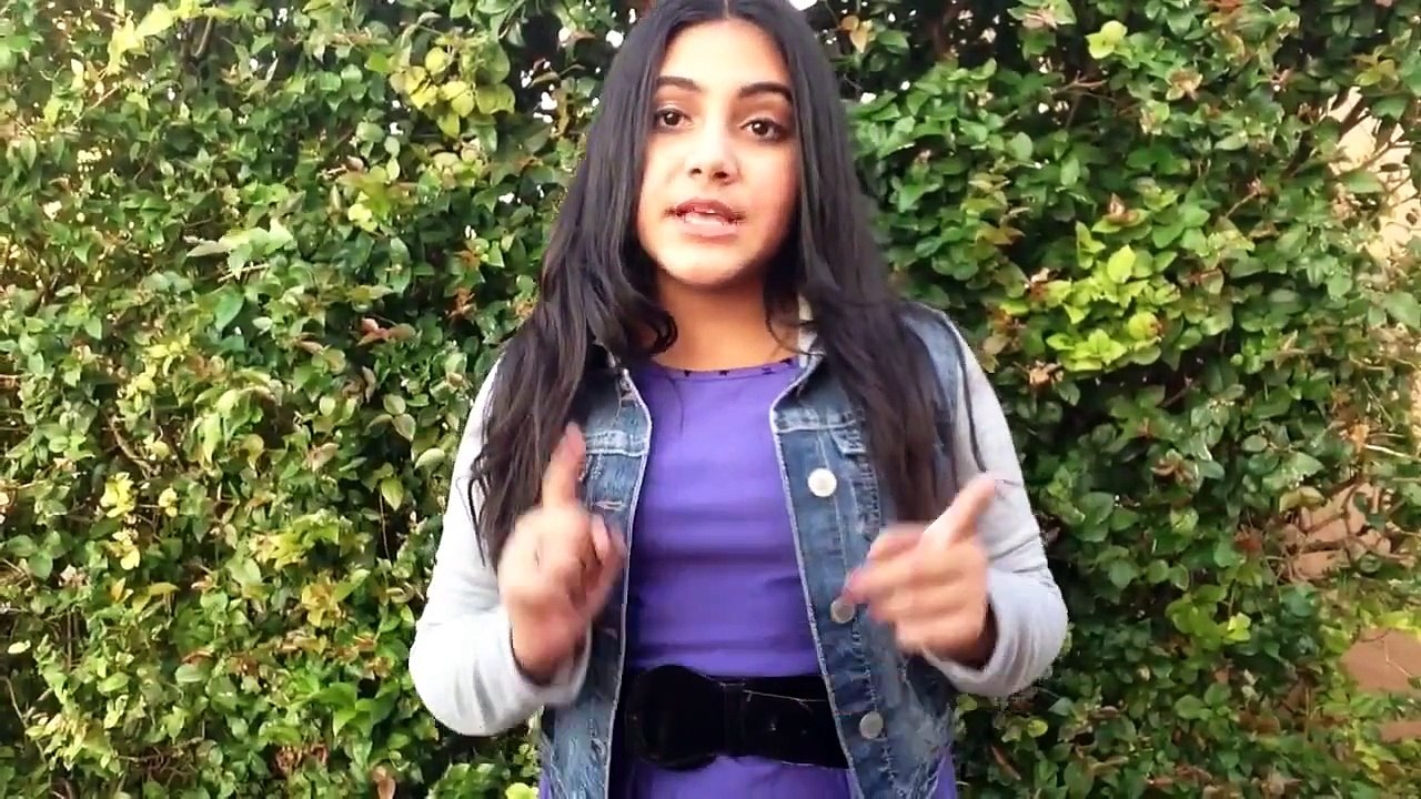 Pretty Little Liars: Aria Montgomery Hair ,Makeup & Outfit