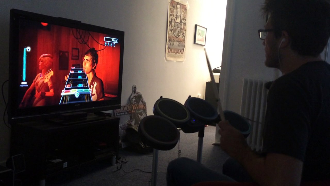 Gameblog Mode d'Emploi : Rock band 4 sans le son, ça donne ça !