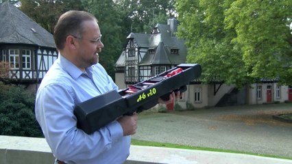 La machine à faire des avions en papier, le jouet de paresseux ?