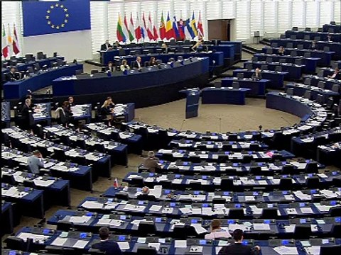 Yannick Jadot sur le scandale VW: en finir avec la collusion Etats/constructeurs automobiles