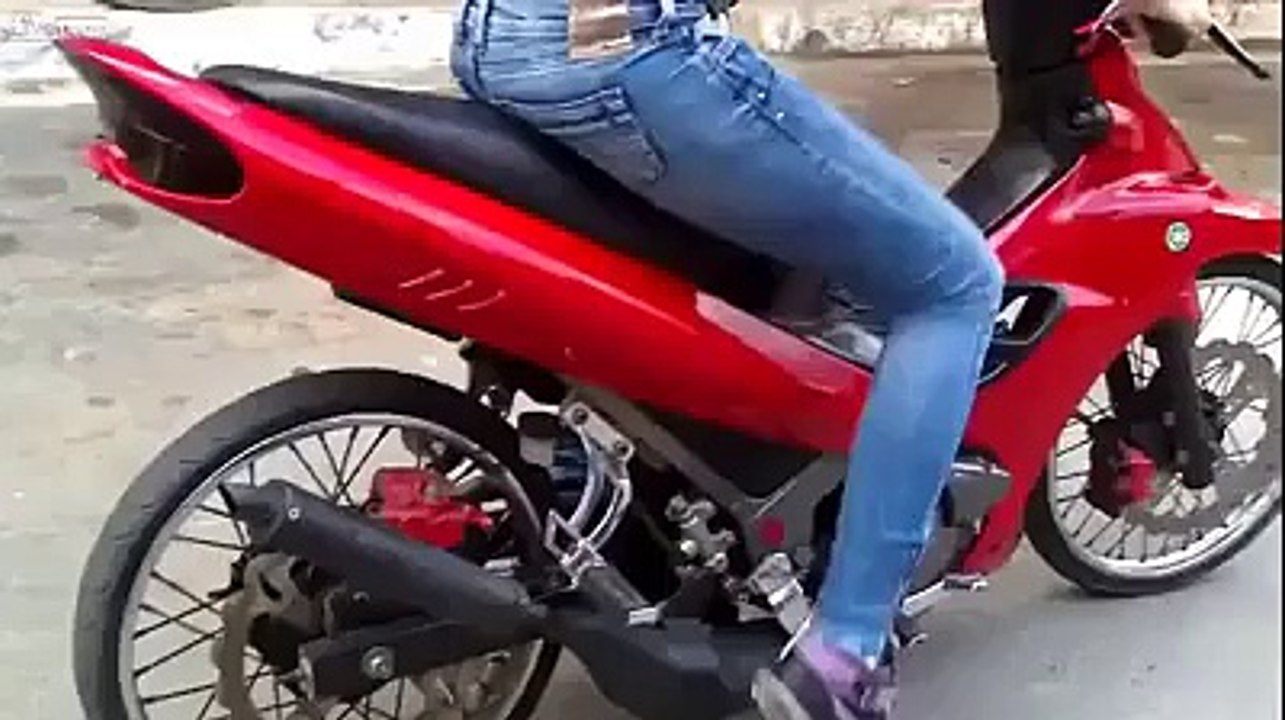 funny clip on girl bike