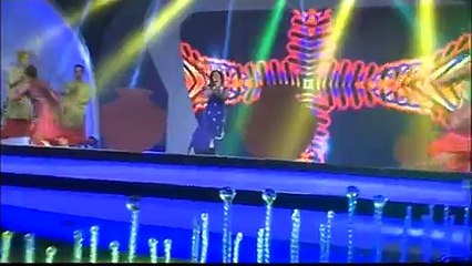 Noor Dance performance in lux style award 2015-)