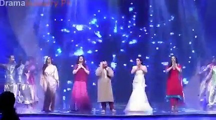 Meera Forgetting Dance With Rahat Fateh Ali khan IN Lux Style Awards 2015 -)