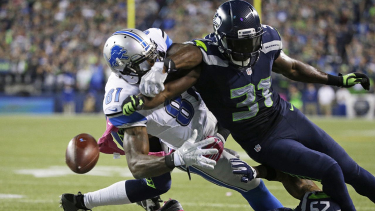 Controversial Call Lifts Seahawks