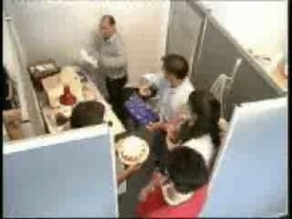 Compleanno con scorreggia