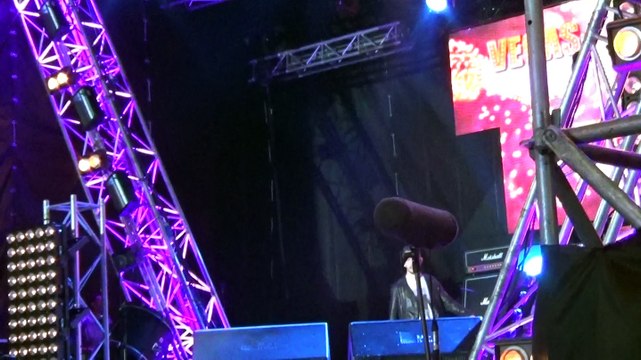 Пицца - Лифт и Оружие