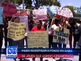 N11 Informativo FAMILIARES Y AMIGOS PIDEN INVESTIGAR A PROFUNDIDAD EN CASO DE JOVEN QUE AGREDIO  A PAREJA