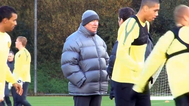 Giggs the right mould for a United manager - Beckham.