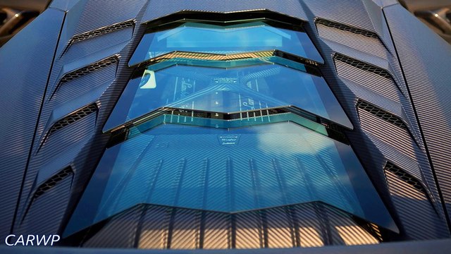 SLIDES Mansory Lamborghini Huracán Torofeo 2015 4x4 5.2 V10 Biturbo 1.267 cv 102 mkgf 340 kmh 0-100 kmh 2,7 s