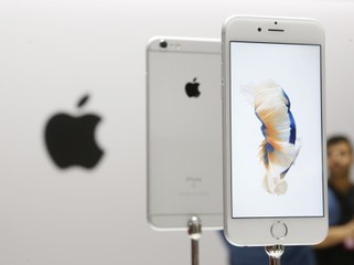 iPhone 6S Versus Samsung Galaxy S6, Sony Xperia Z5: How Do The Top Android Phones Stack Up?