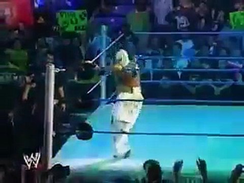 Very funny wrestling Rey Mysterio VS The Great Khali WWE - Video Dailymotion