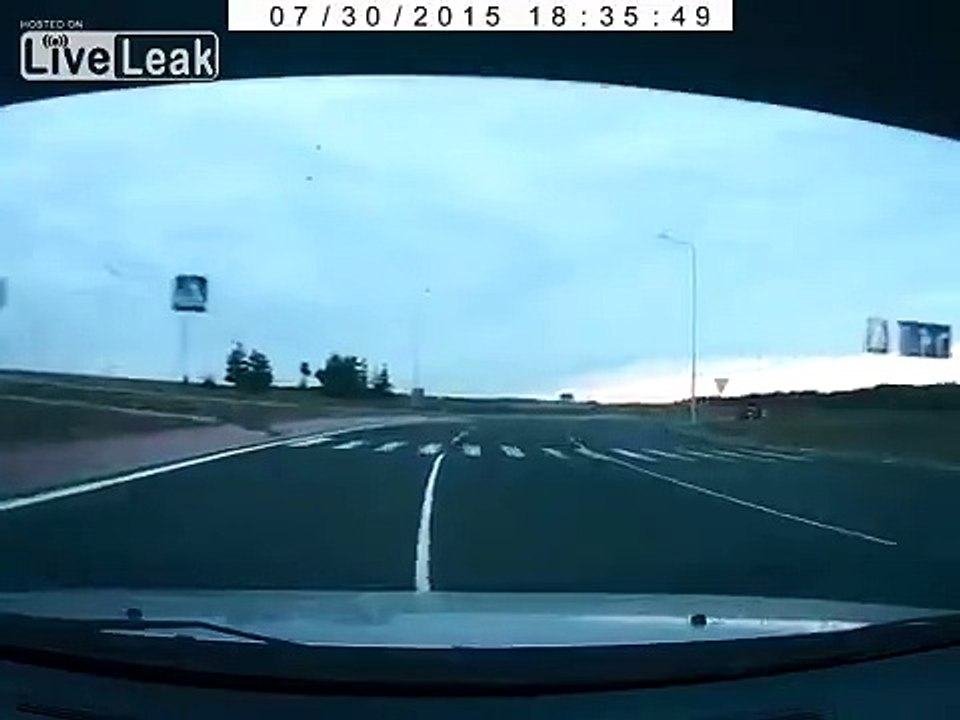 Так выглядят понты изнутри машины