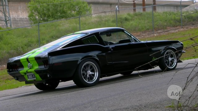 Cette Ford Mustang est plus rapide qu'une F1 - 0 à 100 en 2sec