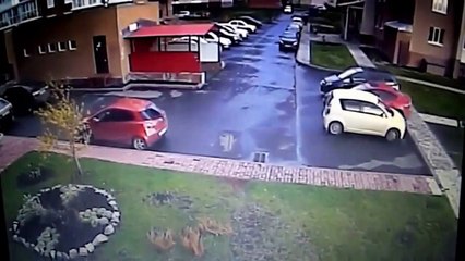 How NOT to exit a parking lot. This is a joke, right? Right?