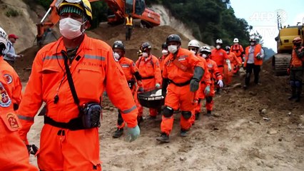 Aumentan las víctimas del deslave en Guatemala